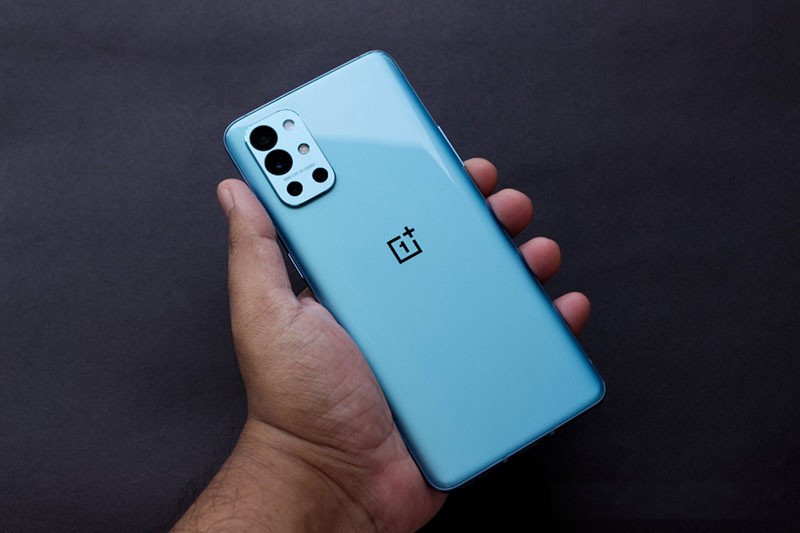 oneplus 9r camera company