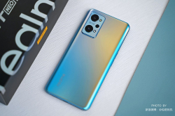 Realme GT Neo 2 ra mắt: Cấu hình khủng, ai mua GT Neo 1 chắc chắn sẽ tiếc