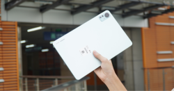 Mở hộp Xiaomi Pad 5 Pro 12.4: Camera 50MP và viên pin 10.000mAh cực cháy