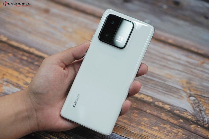 Sự khác biệt giữa Xiaomi 13 và Xiaomi 13 Pro: nên chọn mua siêu