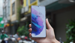 Mở hộp Samsung S21 Plus 5G: Màn Dynamic AMOLED 2X kích thước 6.7