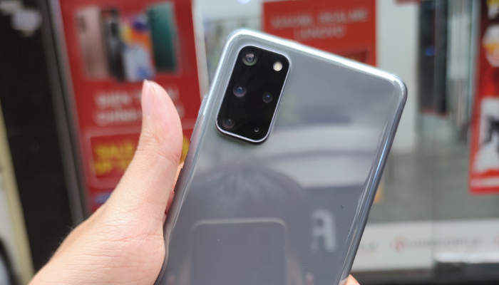 Có nên mua S20 Plus (Mỹ cũ) ở thời điểm hiện tại? Với 5 triệu thì có gì?