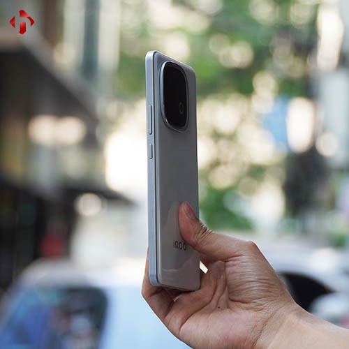 vivo-iqoo-z10-turbo-pro-hungmobile-16