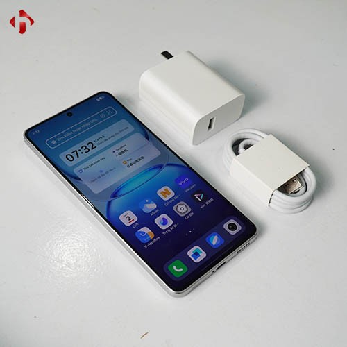 vivo-iqoo-z10-turbo-pro-hungmobile-4