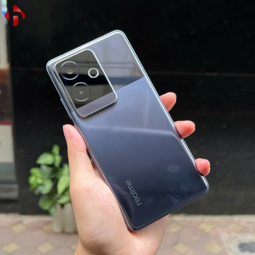 realme-gt-6-2-1