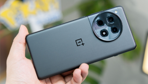 OnePlus Ace 3 Có Tiếng Việt Không? ROM Gốc Có Ổn Định Không?