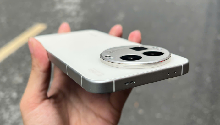 Pin 7.000mAh trên Realme GT8 Pro dùng được bao lâu? Sạc nhanh 120W thực tế