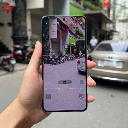 iqoo-neo-10-pro-plus-15