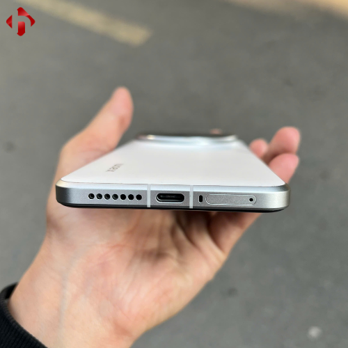 xiaomi-15-ultra-5