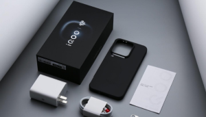 Mở hộp iQOO 15 Ultra: Ngoại hình cao cấp, hiệu năng đáng mong đợi