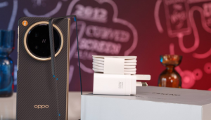 Mở hộp Oppo Find N6: Thiết kế sang trọng, phụ kiện đầy đủ, hé lộ nhiều nâng cấp đáng giá