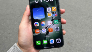 Redmi K80 Ultra cũ có Tiếng Việt không, có cài CH Play được không?