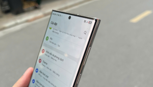 Samsung S22 Ultra cũ có đáng mua không? Màn 2K, camera zoom 10x