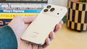Honor 600 phiên bản Trung Quốc gây chú ý với pin 9000mAh và camera 200MP