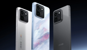 iQOO 15T ra mắt: Flagship hiệu năng với Dimensity 9500, pin 8000mAh và camera 200MP