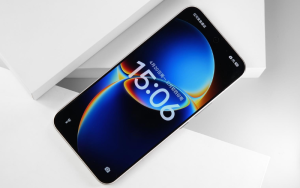 Pin Redmi K90 Max dùng được bao lâu? Pin 8550mAh, sạc 100W cực trâu