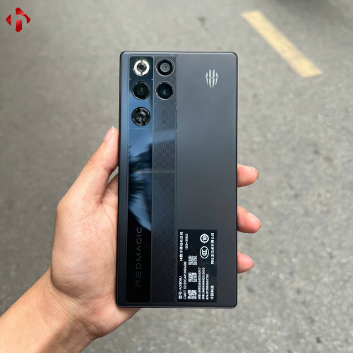 nubia-red-magic-11-pro-plus-1
