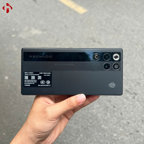nubia-red-magic-11-pro-plus-16