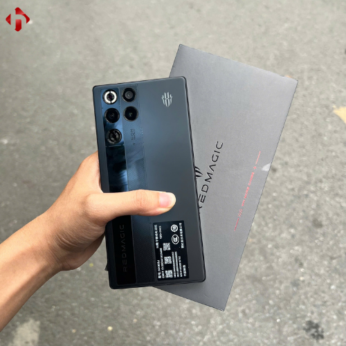 nubia-red-magic-11-pro-plus