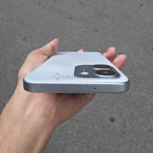 san-pham-iqoo-z11x-5g-11