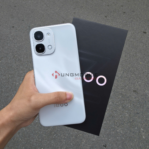 san-pham-iqoo-z11x-5g