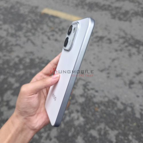san-pham-iqoo-z11s-5g-13