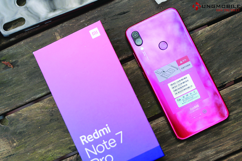Mở hộp Redmi Note 7 Pro xách tay: Chỉ có Xiaomi mới dám bám công nghệ này với giá rẻ