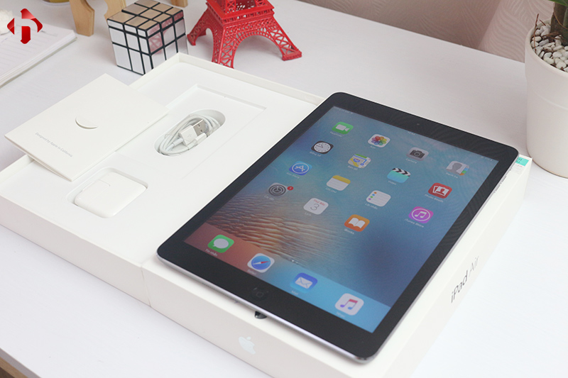 Mở hộp và trên tay "kèo thơm" iPad Air wifi+4G giá chưa đến 6 triệu | HungMobile