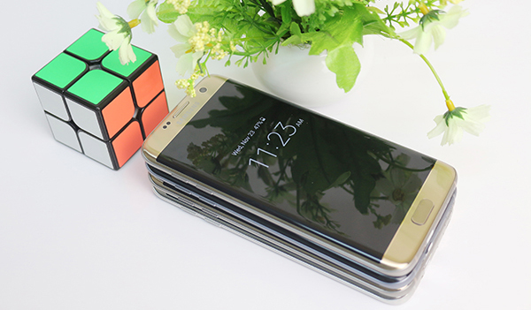 Cạnh viền thiết kế độc đáo và tinh tế