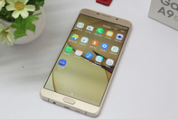 Người dùng đánh giá Galaxy A9 Pro Xách Tay (A9100), rẻ hơn Chính Hãng 3 triệu.